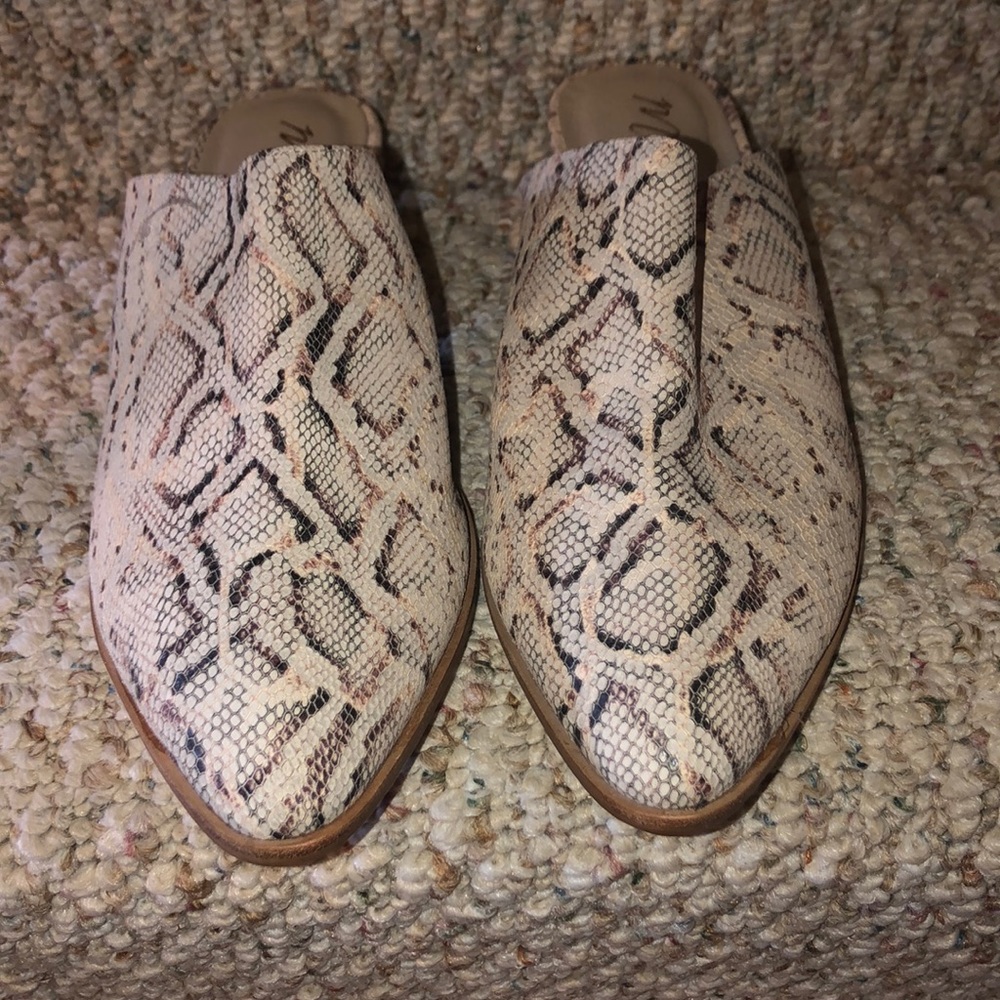 Snake skin shoes from LF